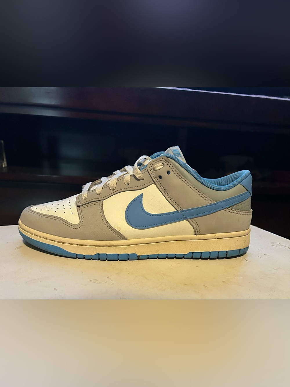 Nike Men Low-Top Sneakers in Light Blue, Gray, and White